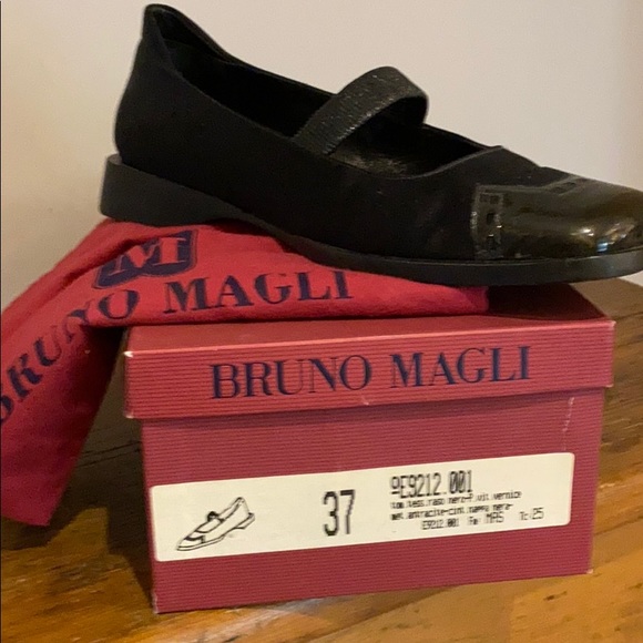 Bruno Magli Ballerinas - Picture 4 of 4
